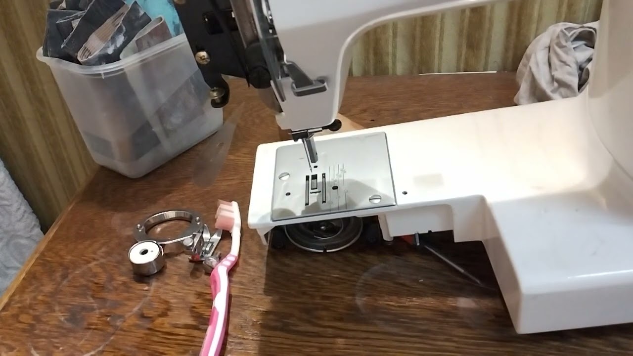 PFAFF Nähmaschine Modell hobby 301 {جزء8}{T.8} صيانة المكوك وضبط عامود الأبرة ماكينة الخياطة