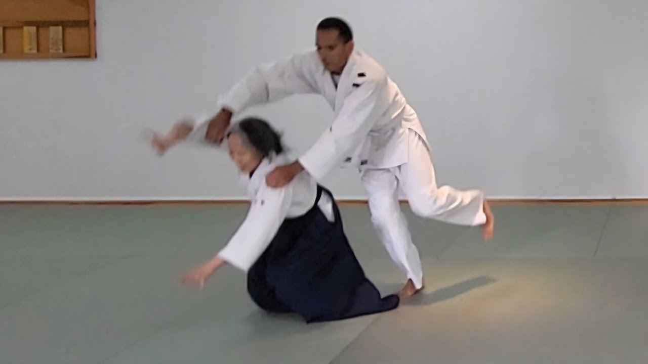 Ushiro katadori Jiyuwaza