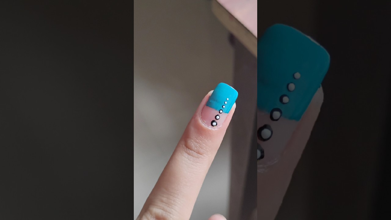 double dot nail ✨✨✨