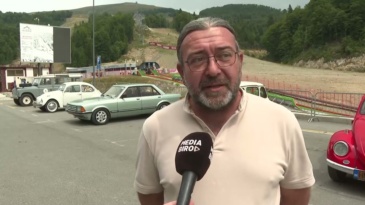 Član oldtimer kluba Pljevlja, Dušan Janjušević