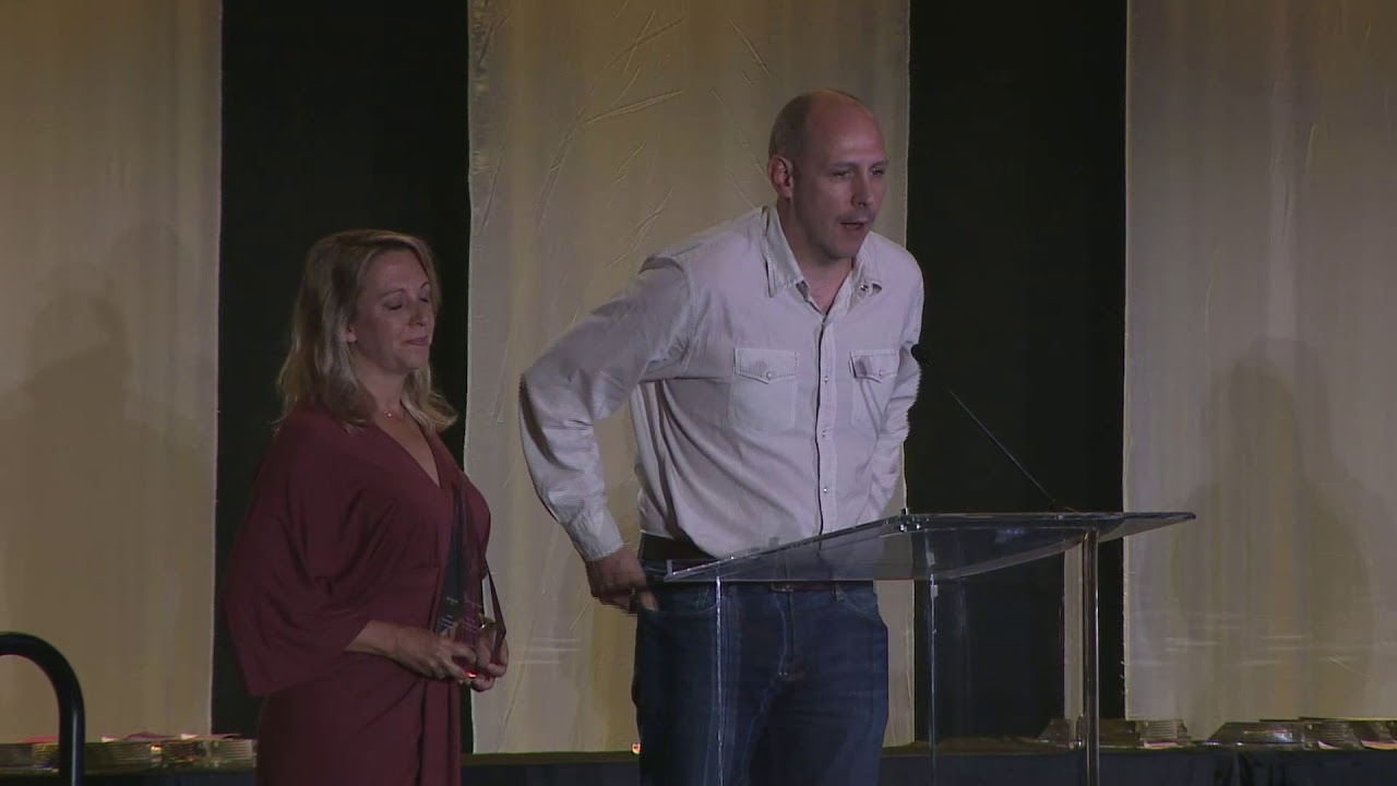 The New York Times wins the 2019 OJA for Feature, Large Newsroom