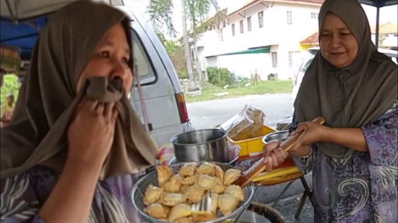 Tengah Ketawa Tiba-Tiba Nangis. Karipap Eton
