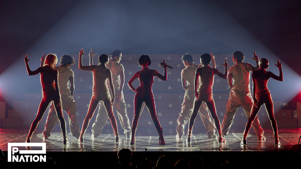화사 (HWASA)&nbsp;- 'Kidding' Live Clip | 2026 HWASA CONCERT [MI CASA]