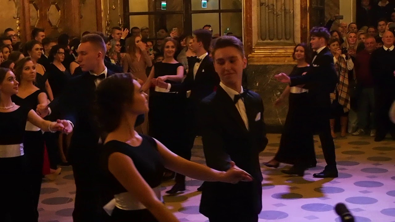 Polonez reprezentacyjny studniówka I LO 2018.