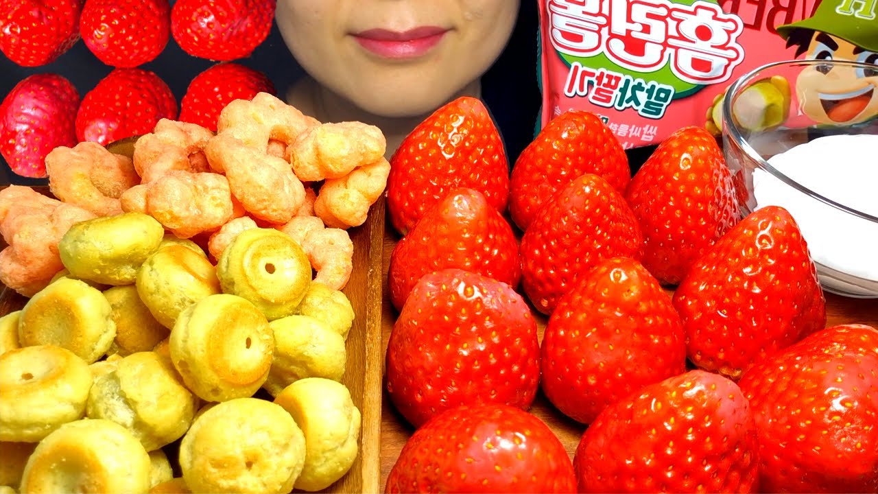 King's Berry Strawberry Mukbang 🍓