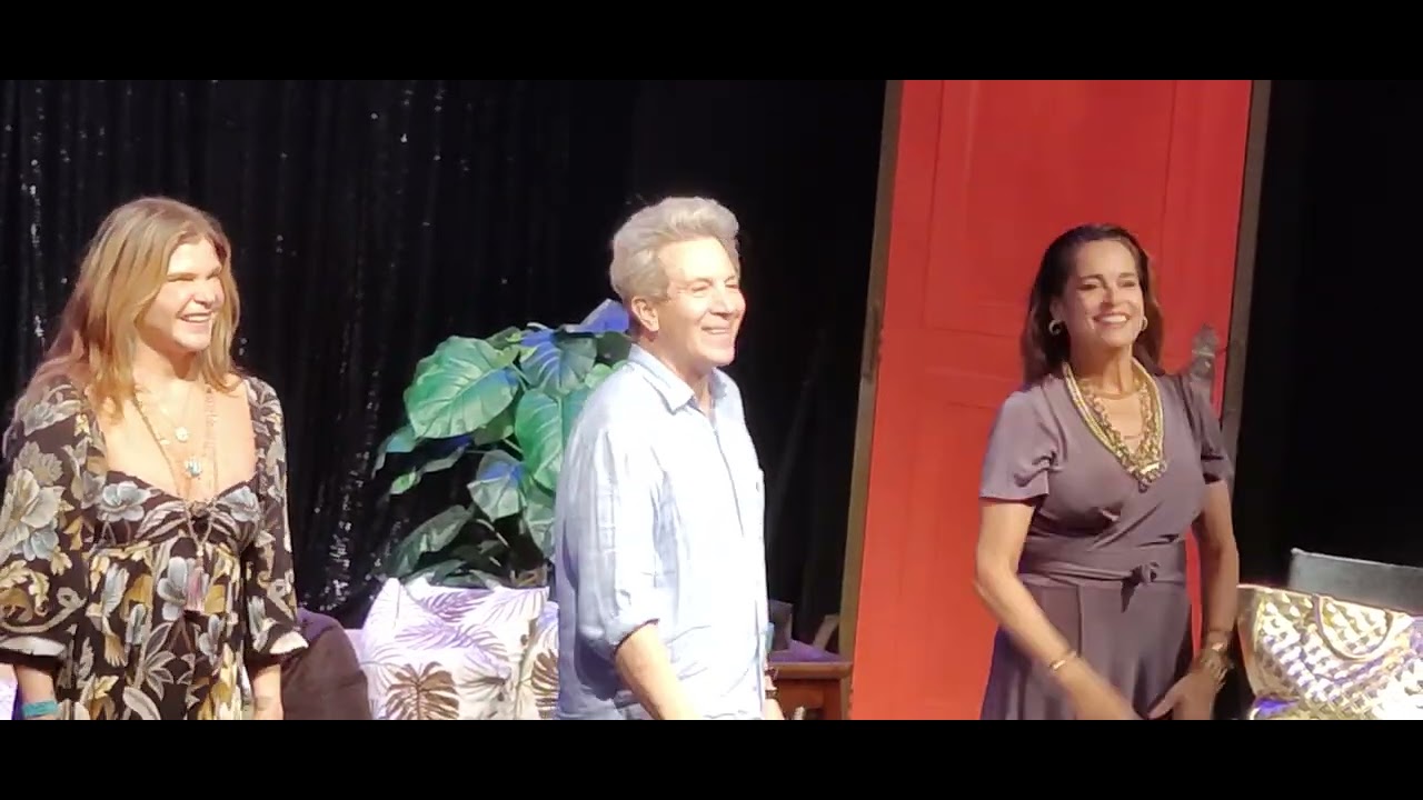 CÁ ENTRE NÓS - UM GRANDE ESPETÁCULO - SUZY REGO, CRISTIANE OLIVEIRA E EDUARDO MARTINI 