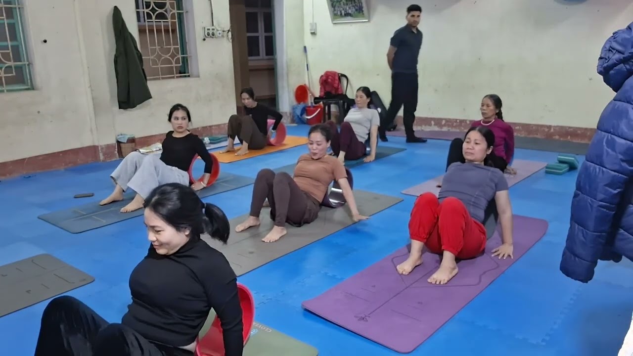 Yoga vòng