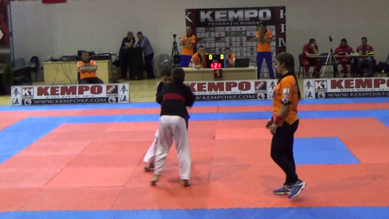 HUEAN IONUT la Campionatul Mondial de Kempo - ziua 1 - submission