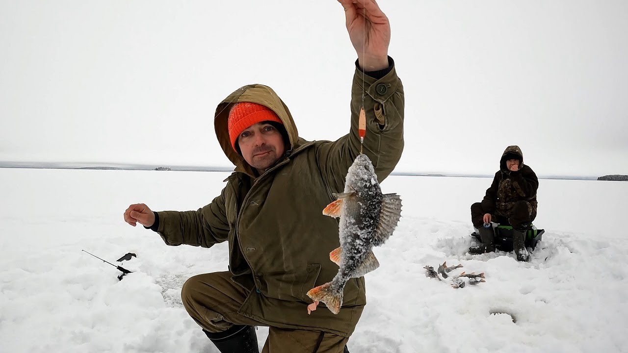 РЫБАЛКА В КАРЕЛИИ! НА ОЗЕРЕ СЯМОЗЕРО \ ГДЕ ПОЛНО СНЕГА И ТРУДНЫЙ ХОД ДО МЕСТА ЛОВЛИ !