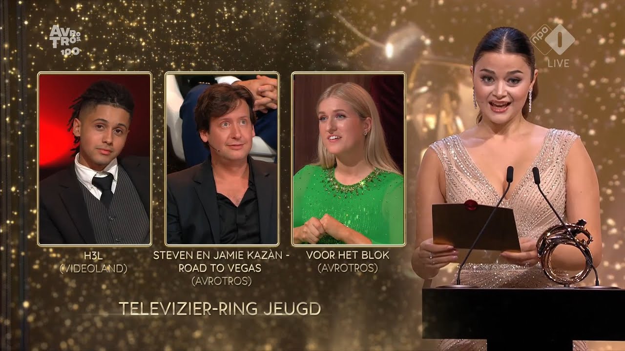 Stefania Liberakakis op het 58e Gouden Televizier-Ring Gala in Koninklijk Theater Carré in Amsterdam