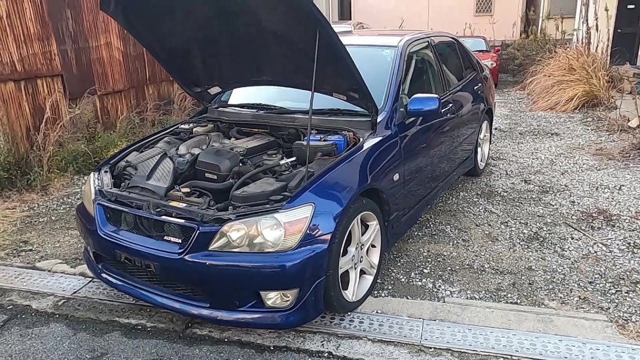 Ｈ１１年式　ＳＸＥ１０　アルテッツァ　ＲＳ２００　６ＭＴ　売ります。 車 の 紹介 動画です。　SXE10 RS200 Ｚエディシオン ALTEZZA 　TOYOTA