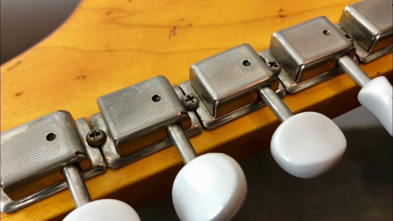 How to Relic Tuners With Household Items