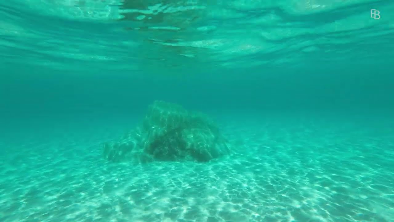 Beach & Underwater Adventure in Greece | Stunning 4K Ocean & Coastline