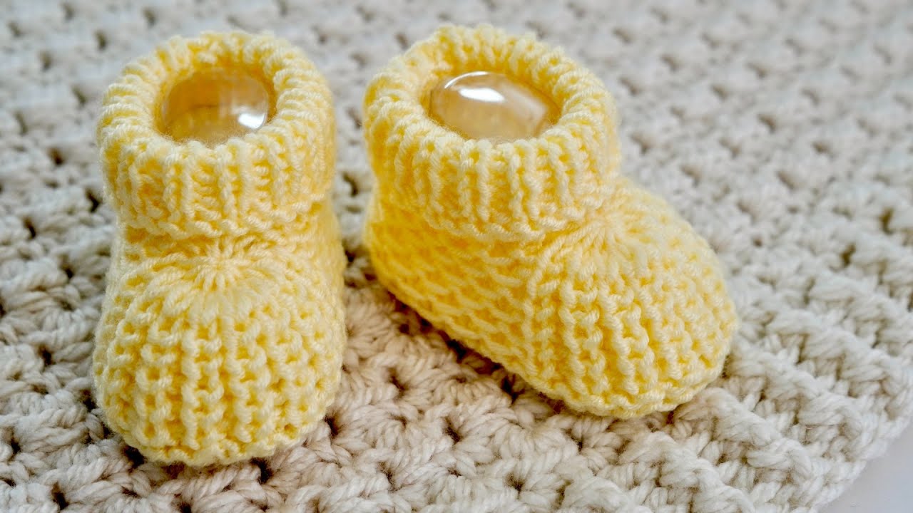 BOTITAS ZAPATITOS DE BEBÉ fantasía Tejidos a dos agujas