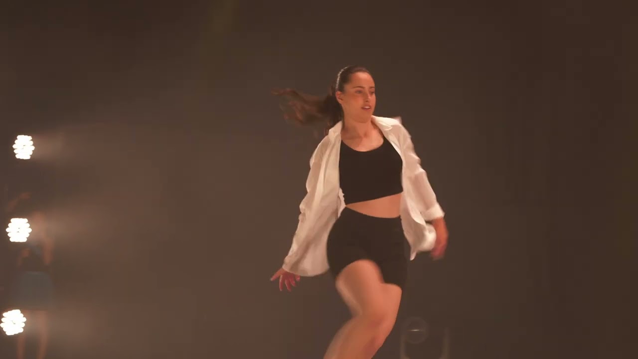 סטודיו דאנסאפ- 