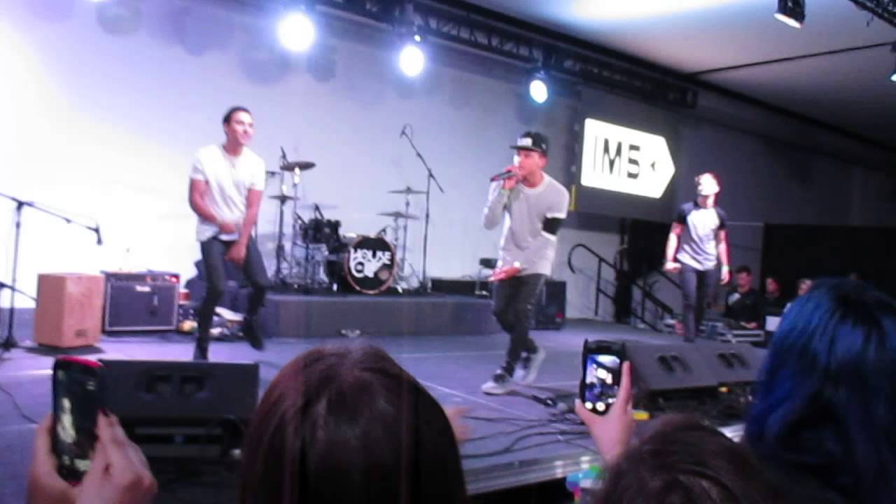 IM5 Touch Down Dance Grow Wild Tour