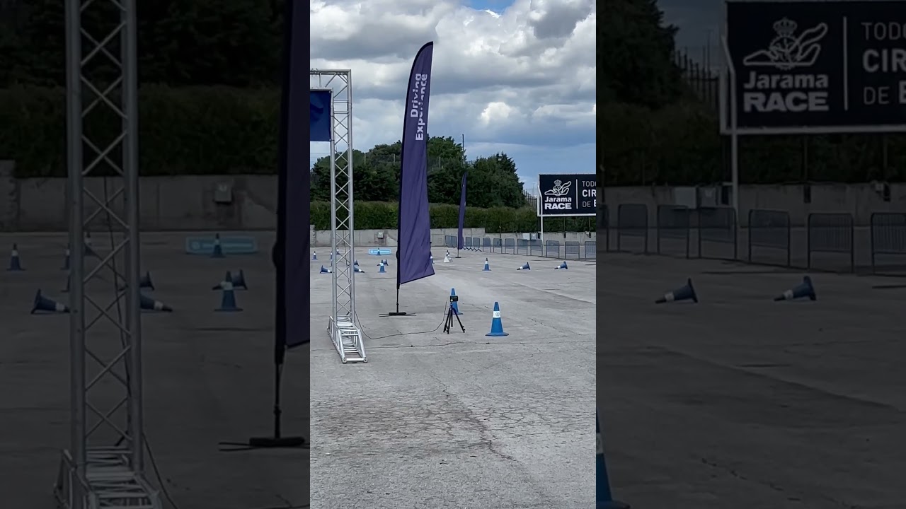 VOLKSWAGEN DRIVING EXPERIENCE #drive #vw #volkswagen #coches #cars #driving #shorts #carros