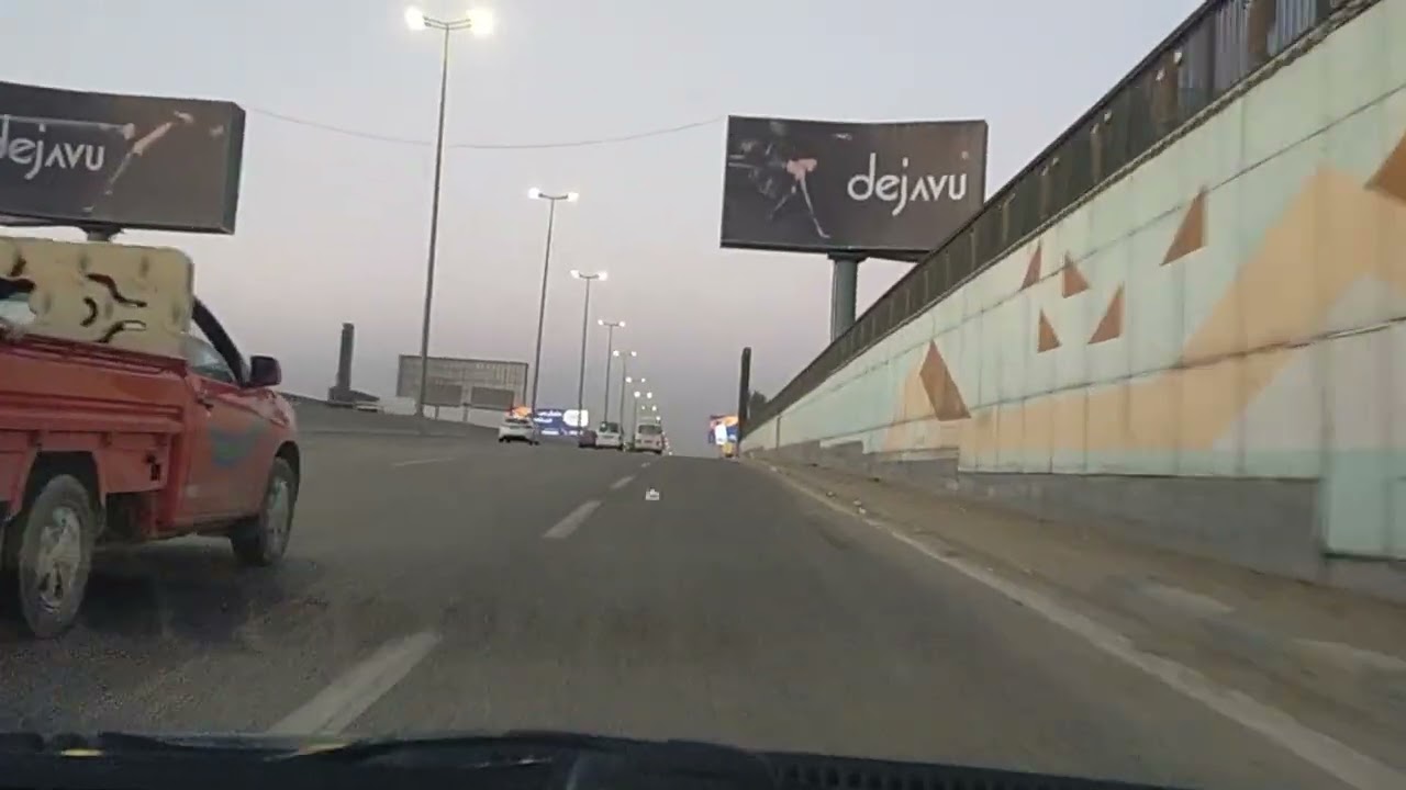تطوير وتوسيع طريق الدائري من القطاميه والمقطم للقاهره الجديده وطريق السويس ومطار القاهره
