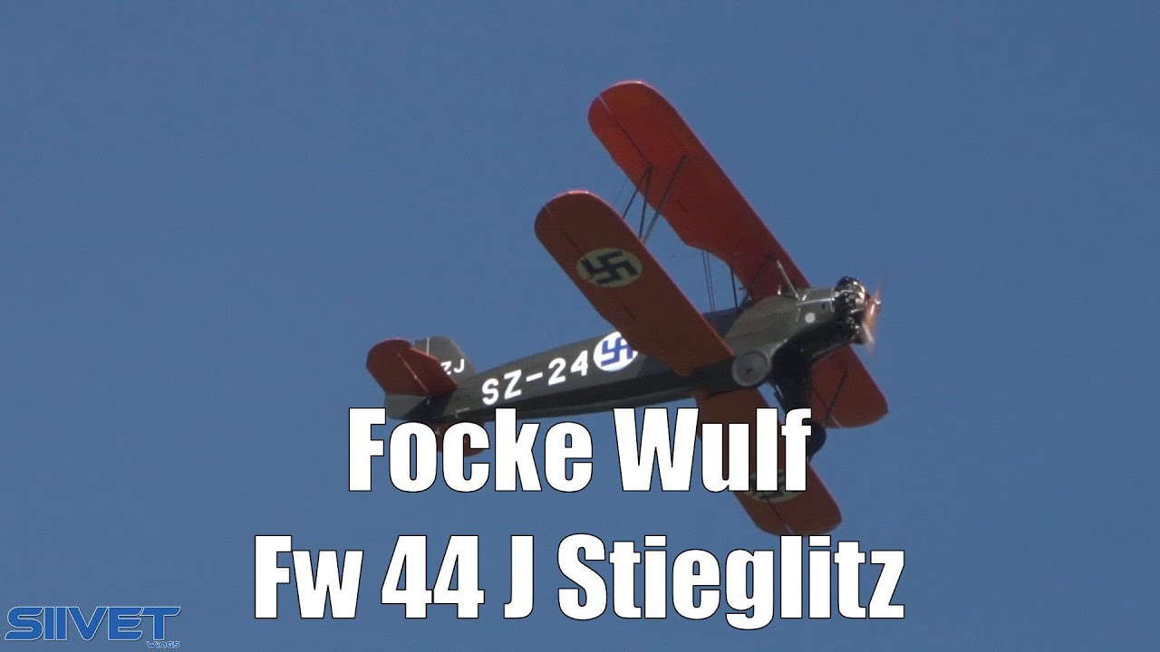 Focke-Wulf Fw 44 J Stieglitz Airshow - 1930s German Biplane - Vesivehmaa 80