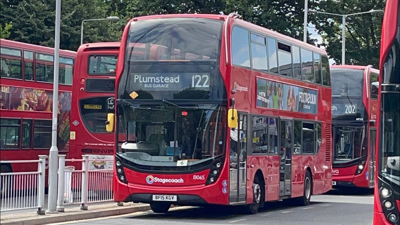 FRV. Stagecoach London Route 122. Crystal Palace - Plumstead Bus Garage. E400 MMC 13065 (BF15 KGV)
