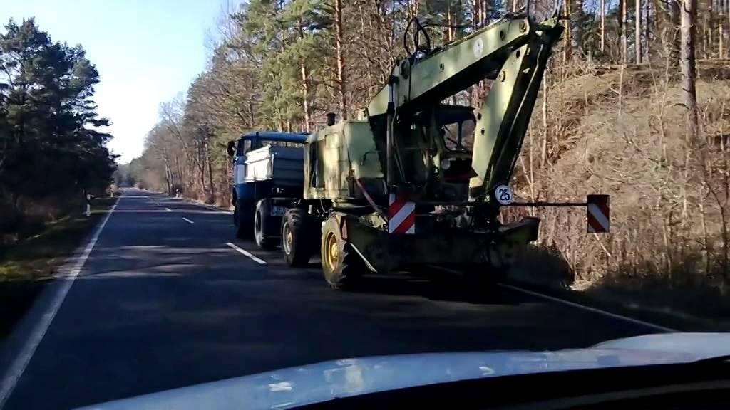 IFA W50 LA/Z schleppt T174-2B