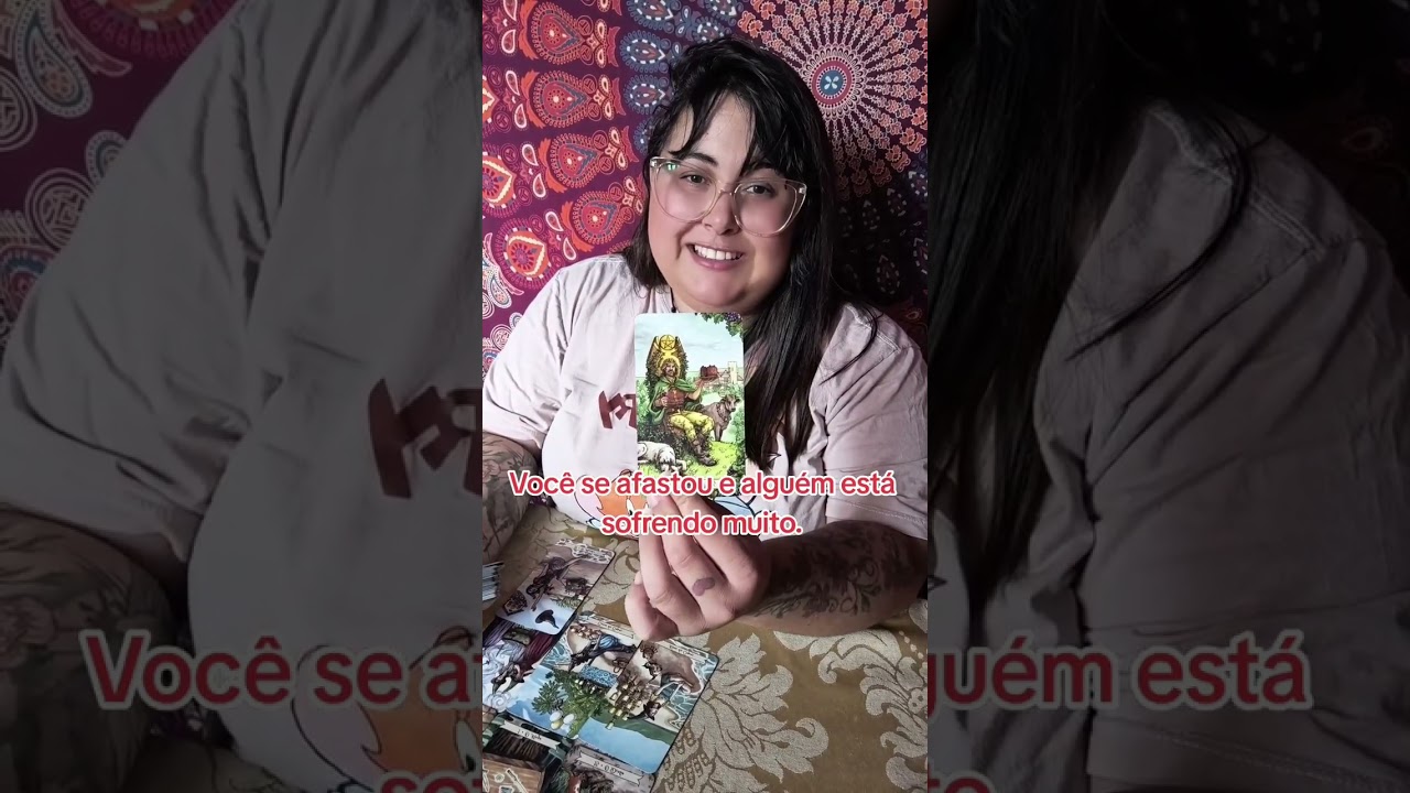 Você se afastou de alguém e está sofrendo muito! Não esperava isso de você 😞