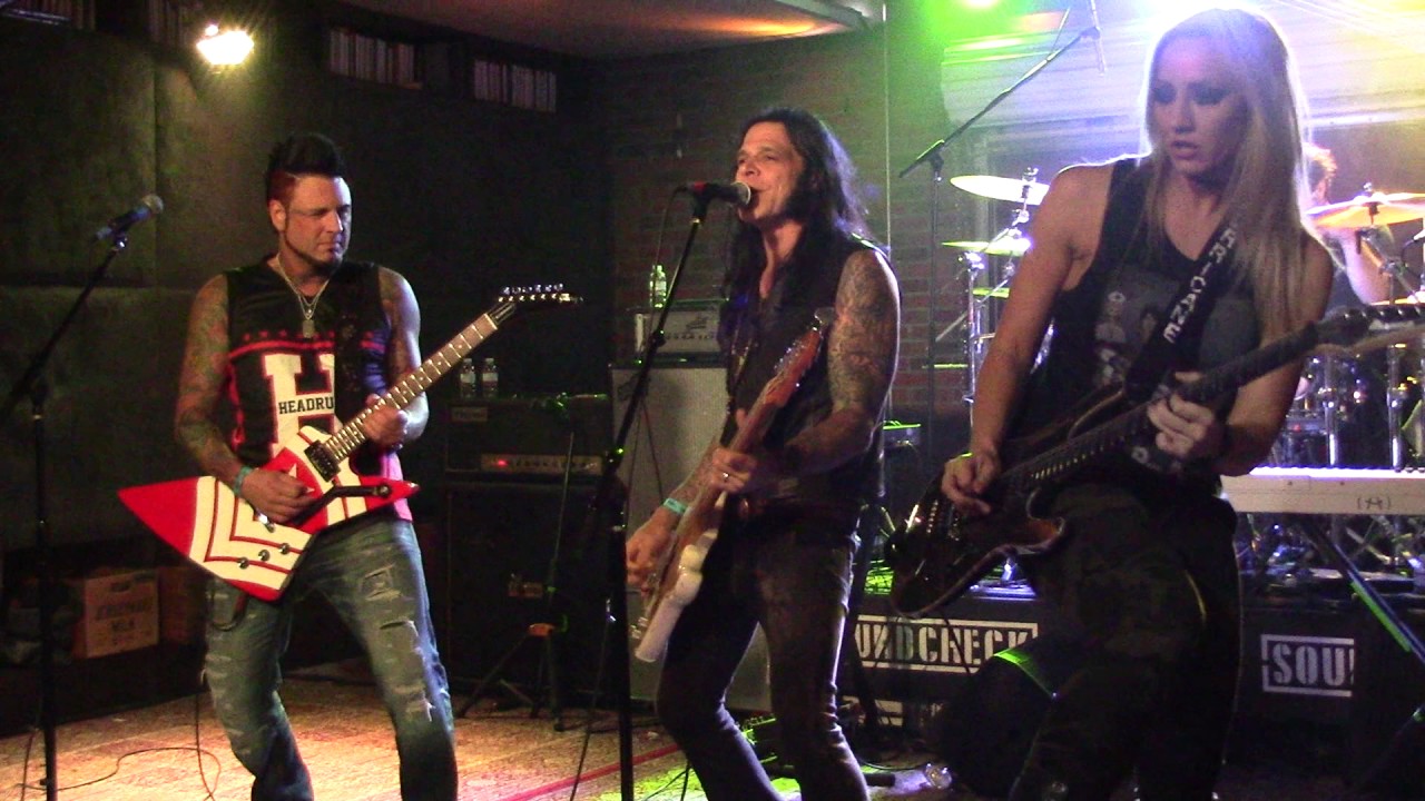 JASON HOOK NITA STRAUSS GARRIC SOBEL LostInAmerica HIRED GUN 5/24/2017 LUCKY STRIKE SOUNDCHECK LIVE