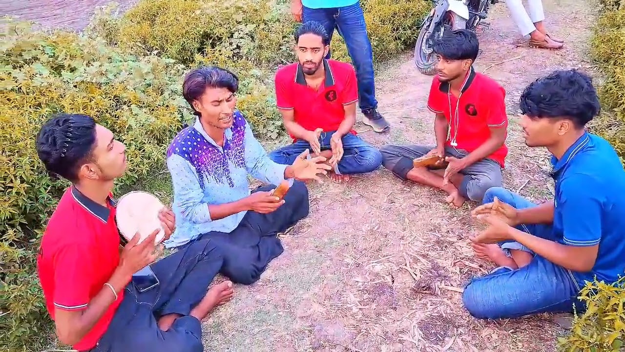 তোমারে দেখিতে লাগে অপূর্ব সুন্দরী