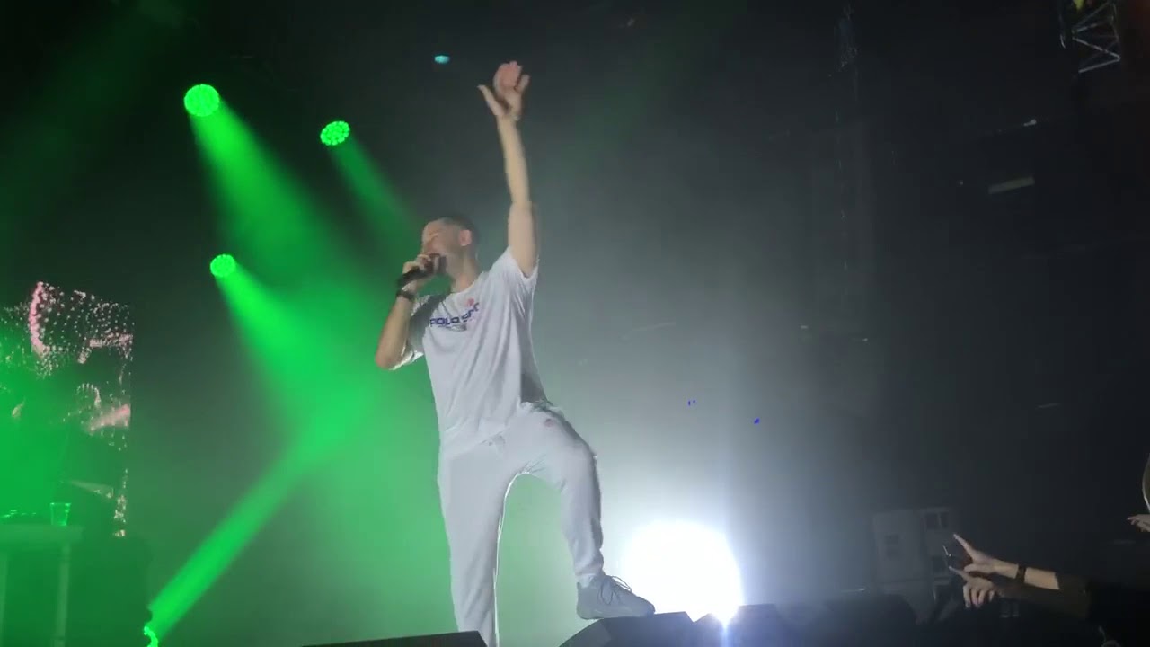 Example - We’ll be coming back (Live) Manchester Academy