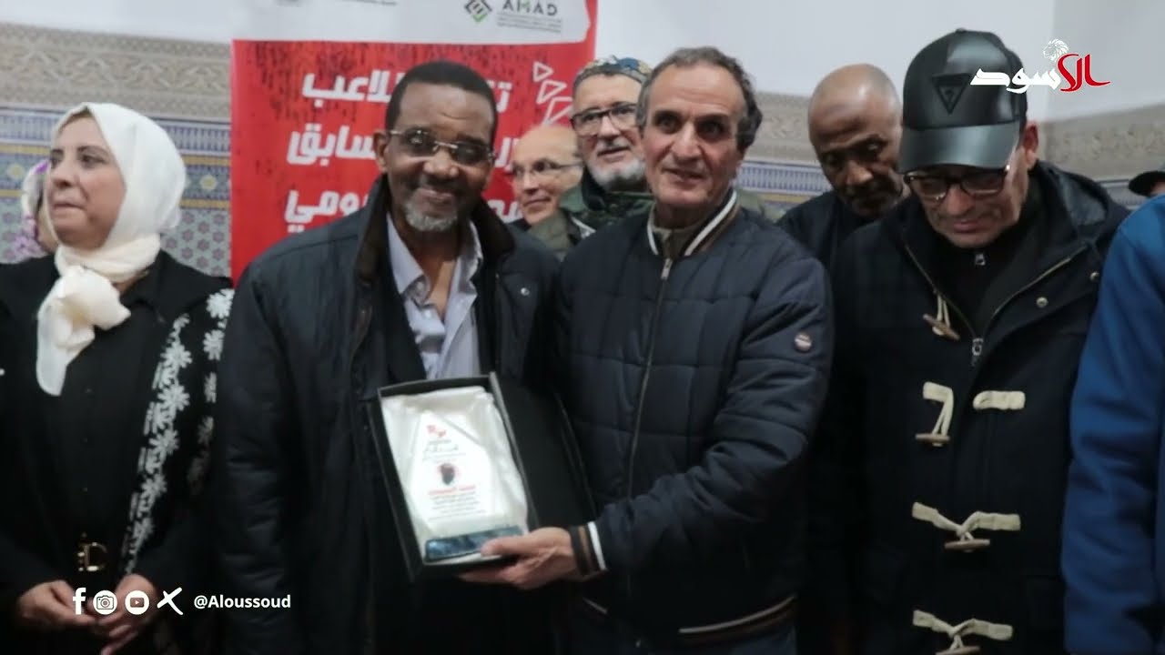 تكريم أسطورة الكرة العربية والإفريقية محمد التيمومي في عرس رياضي كبير