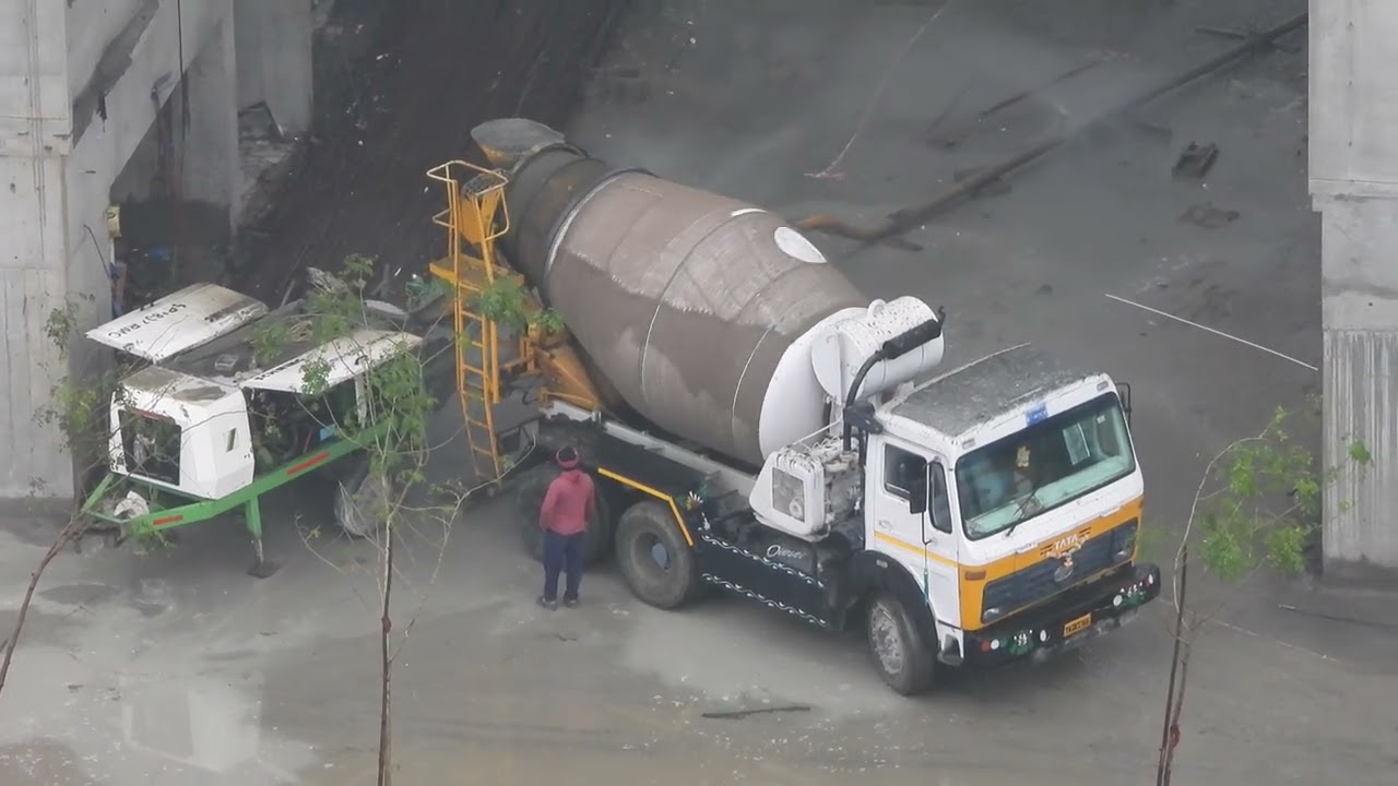 Life of construction workers: India