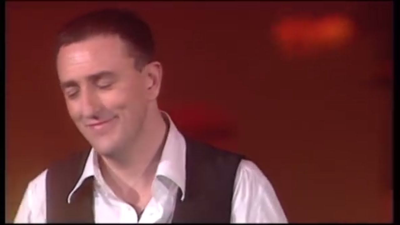 SERGEJ CETKOVIC // ZNAJ DA MOJA SI // LIVE @ BEOGRADSKA ARENA (2010)