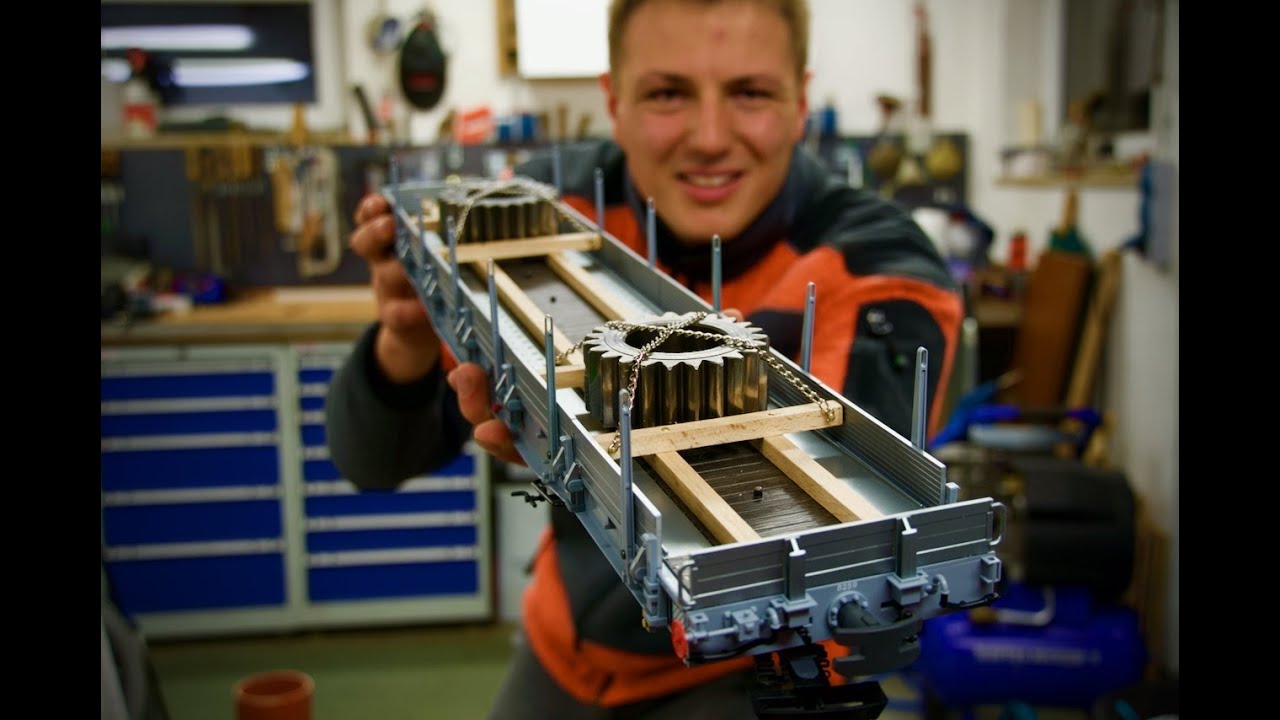 How to load a fraight train properly II G SCALE MODELLING