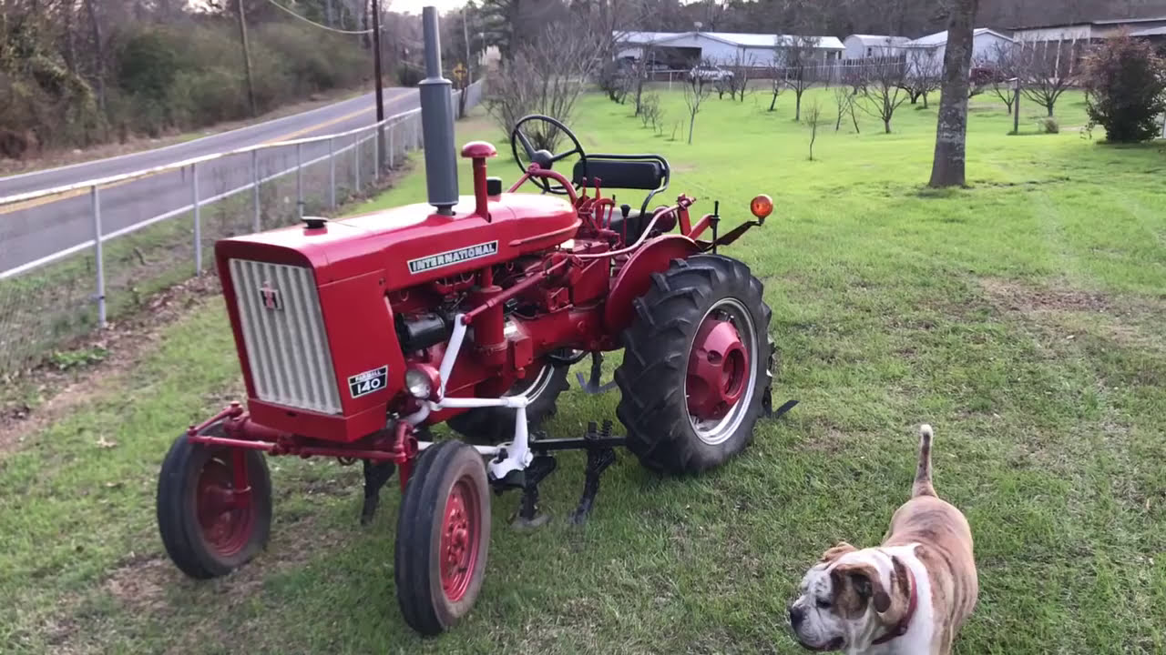 1968 Farmall 140 Tractor Restored to Original Specs