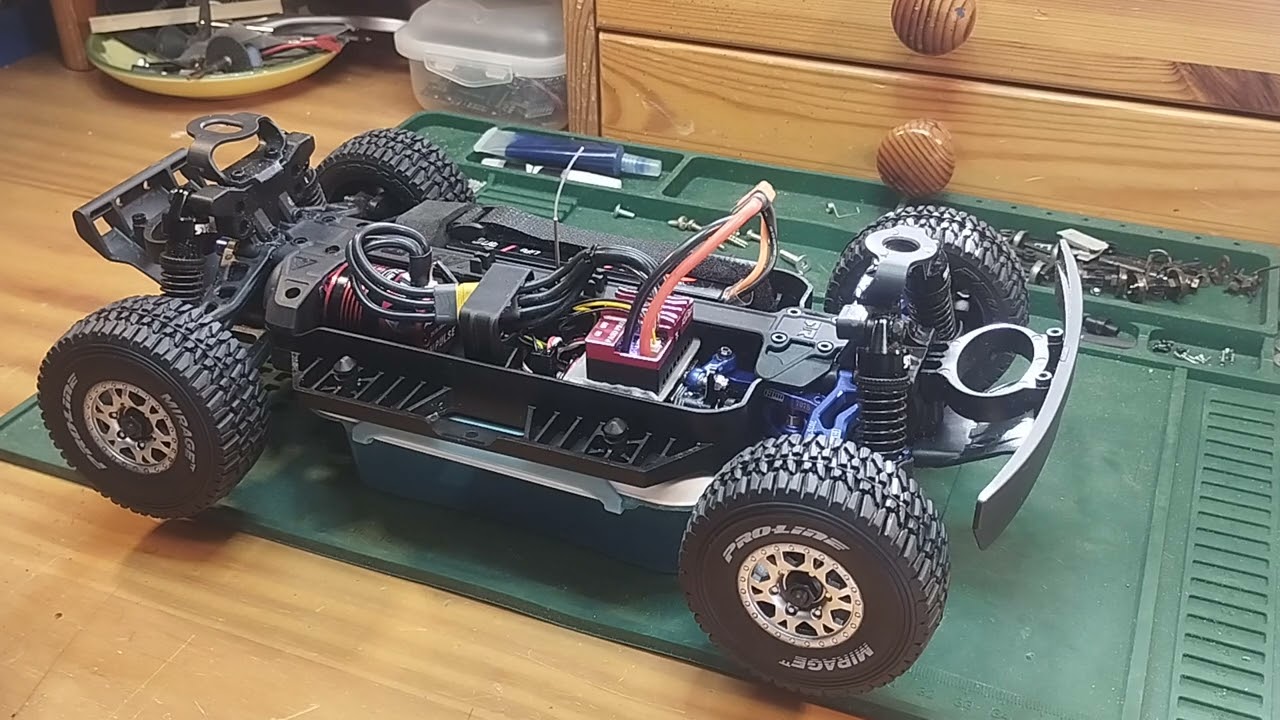 Umbau Arrma Mojave Grom auf Furitek Combo Pt 3.