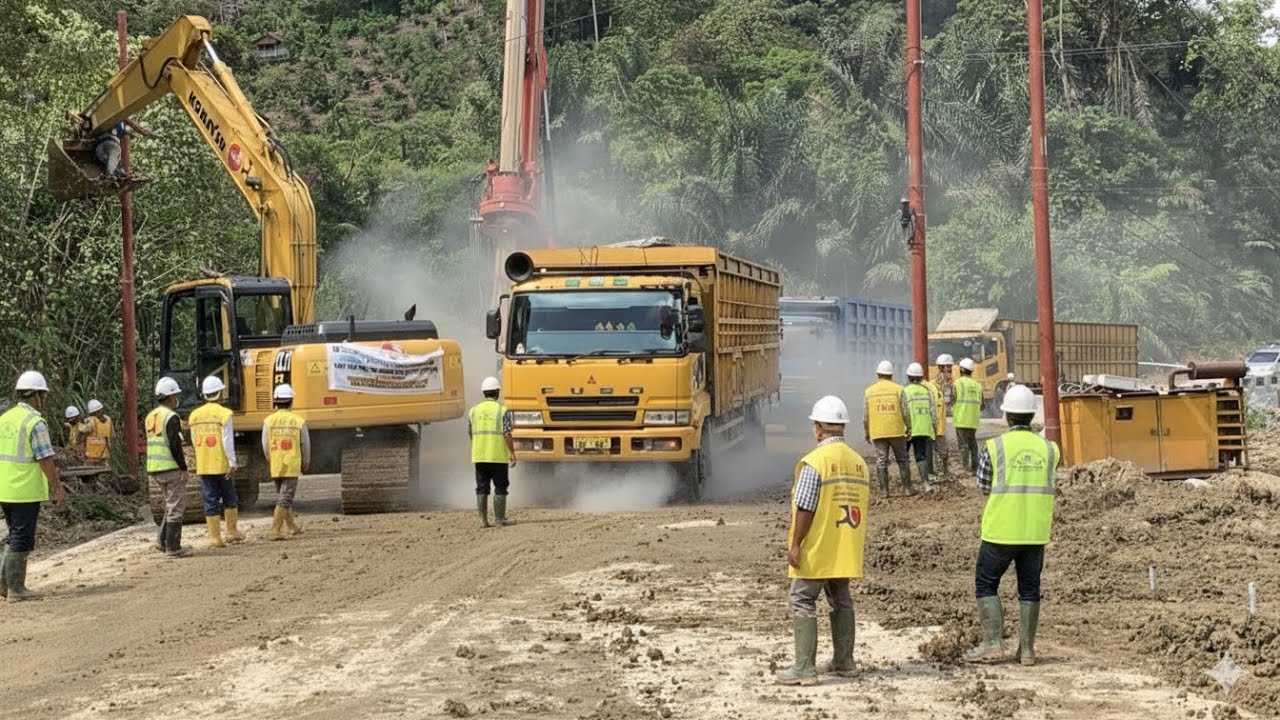 Semua Sibuk❗️Tontonan Ramai Di Lokasi Baru ini”Truck Gagal Nanjak.