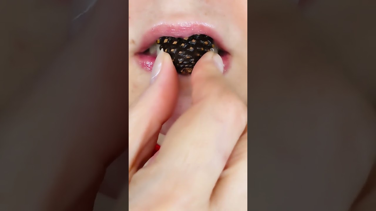 asmr SWEET PINE CONE eating sounds satisfying mukbang food #shorts
