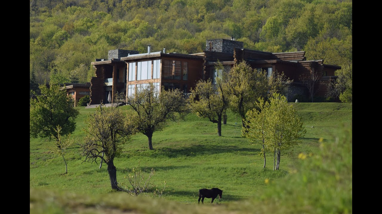 Carpathian Estate, arch. Jim Ruscitto