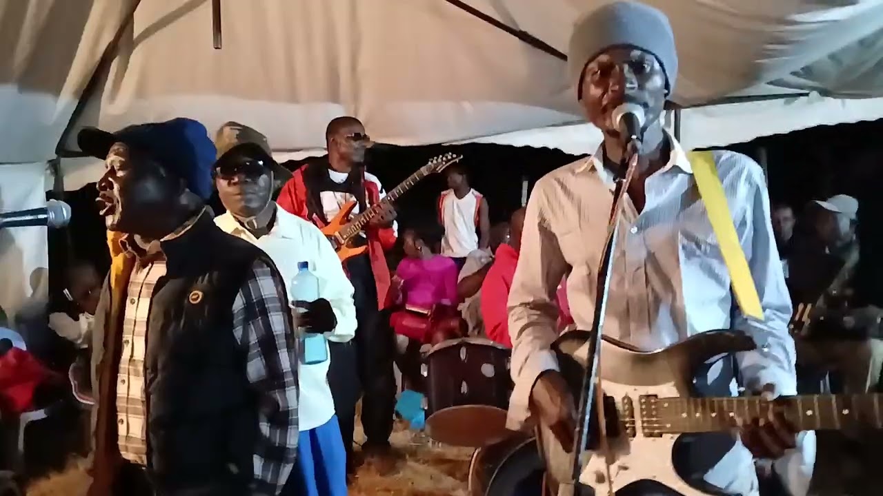 Collela Mazee_Okinyo Nyowila live performance