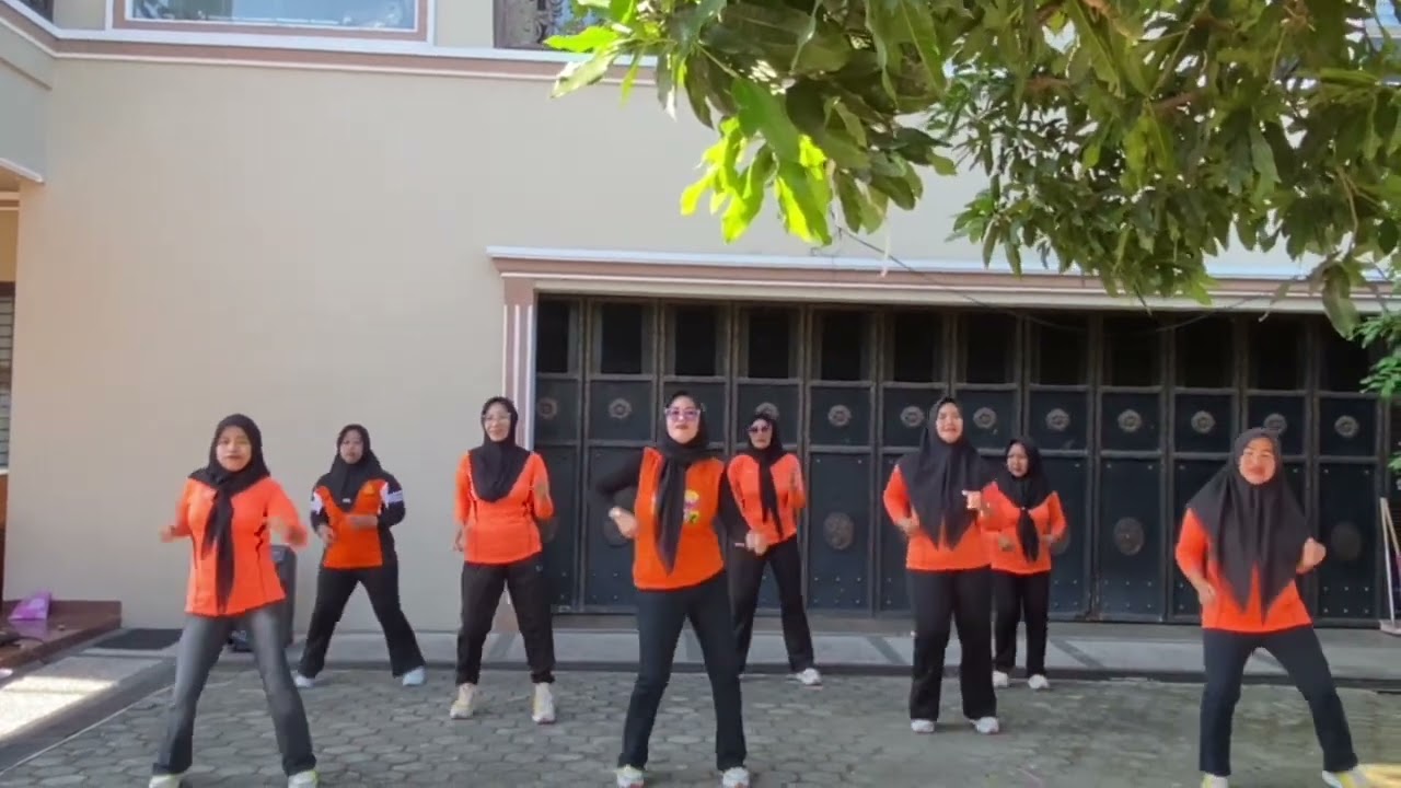 JOGET VIRAL KDM KANG DEDI, HARUS KAH AKU MATI (Labores Sehat)