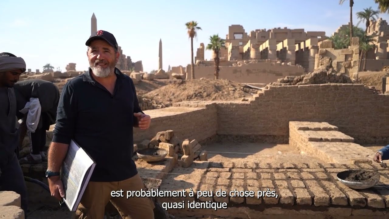 Mouna, ou la fabrique de briques crues à Karnak