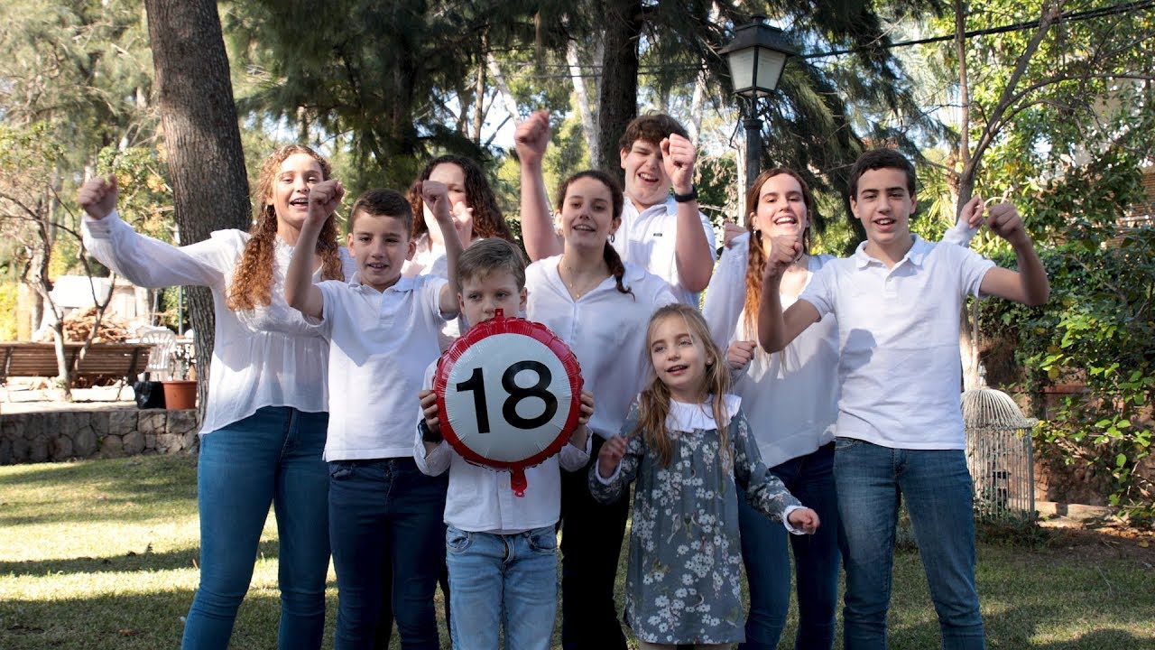 ¡Son 18 Andrea! | Video regalo