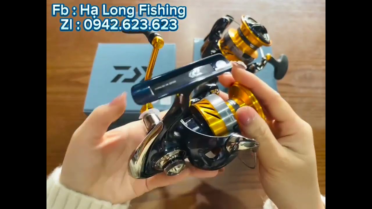 Máy Câu Cá Daiwa Revros LT 2023 Mẫu Mới 3000-CXH  4000-CXH  Phù hợp câu sông hồ và các loại cá lớn.