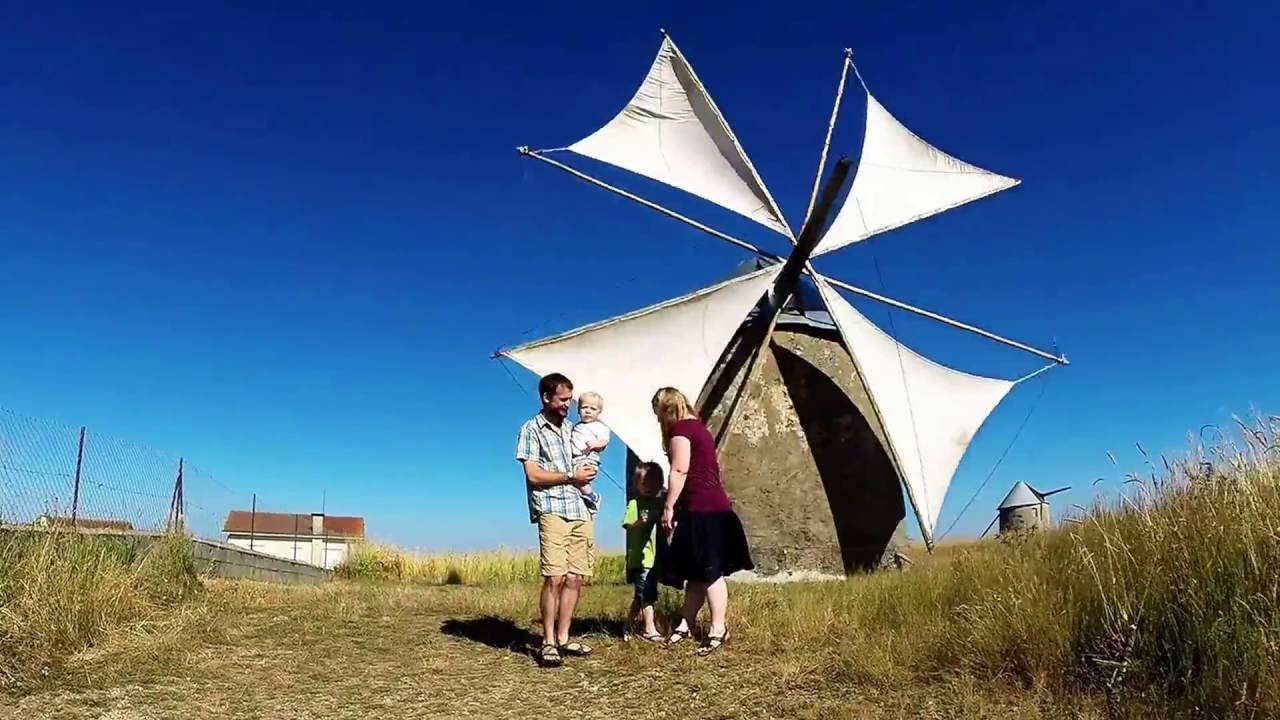 Aveleira Windmill, Portugal