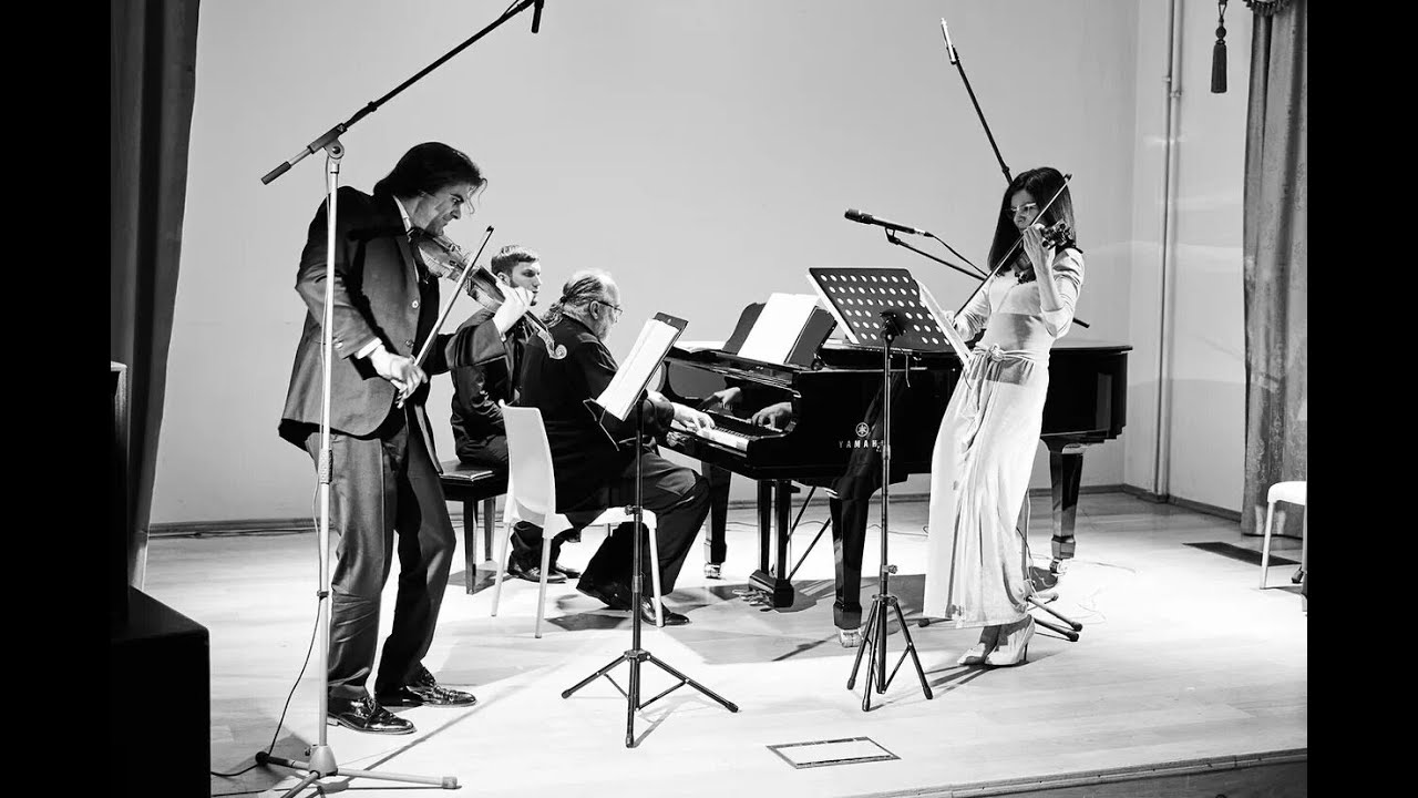 ''CHAMBER MUSIC STARS''