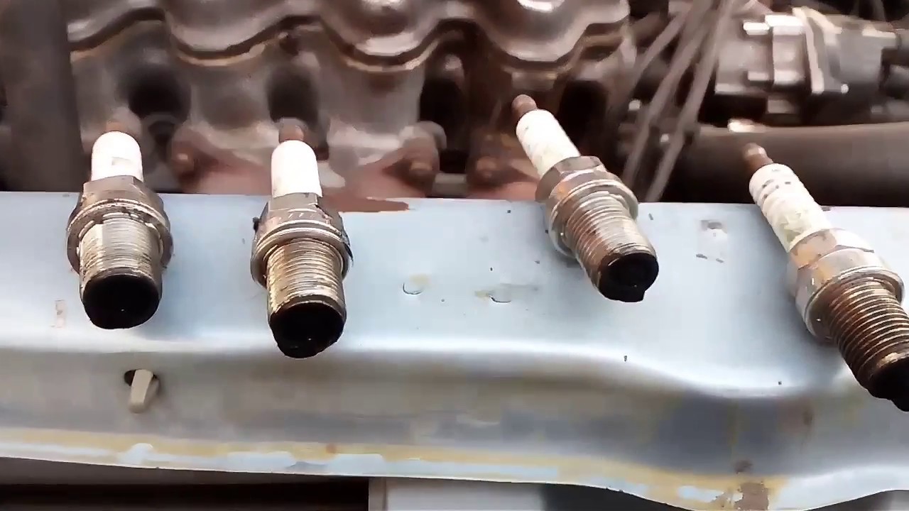 Tsuru II (Sentra) bujías incompatibles