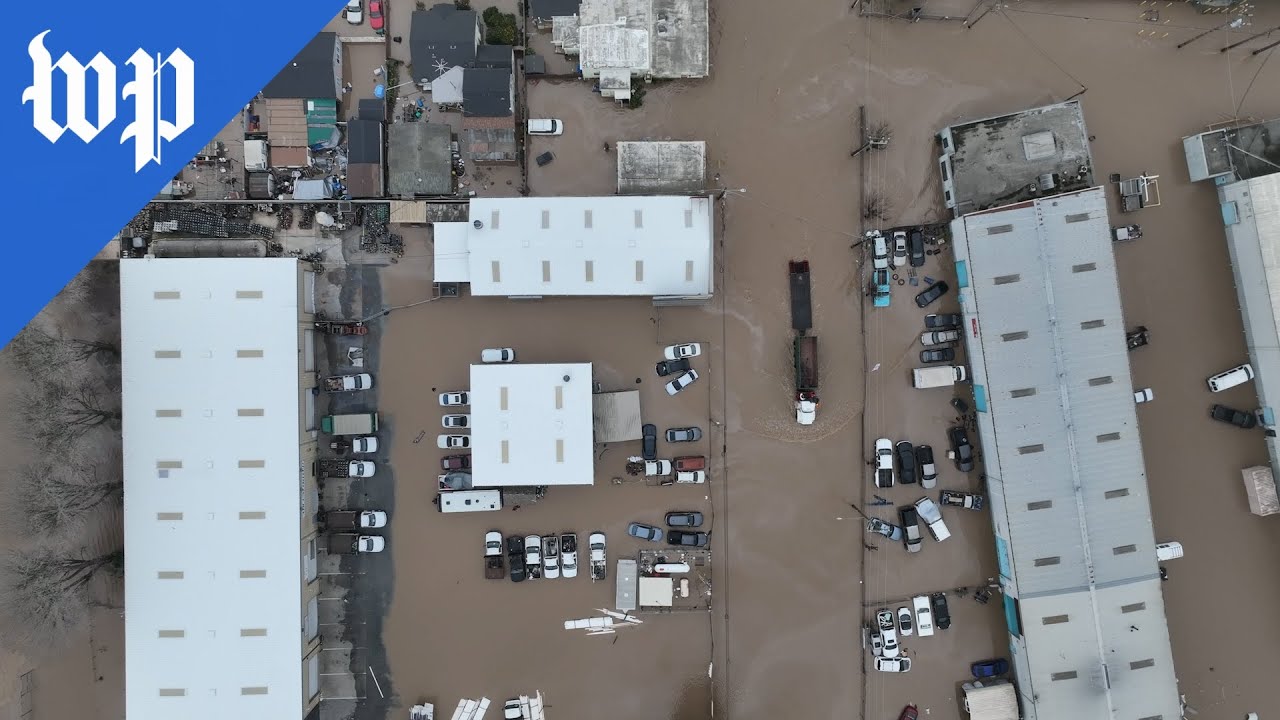 California levee breach forces thousands to evacuate
