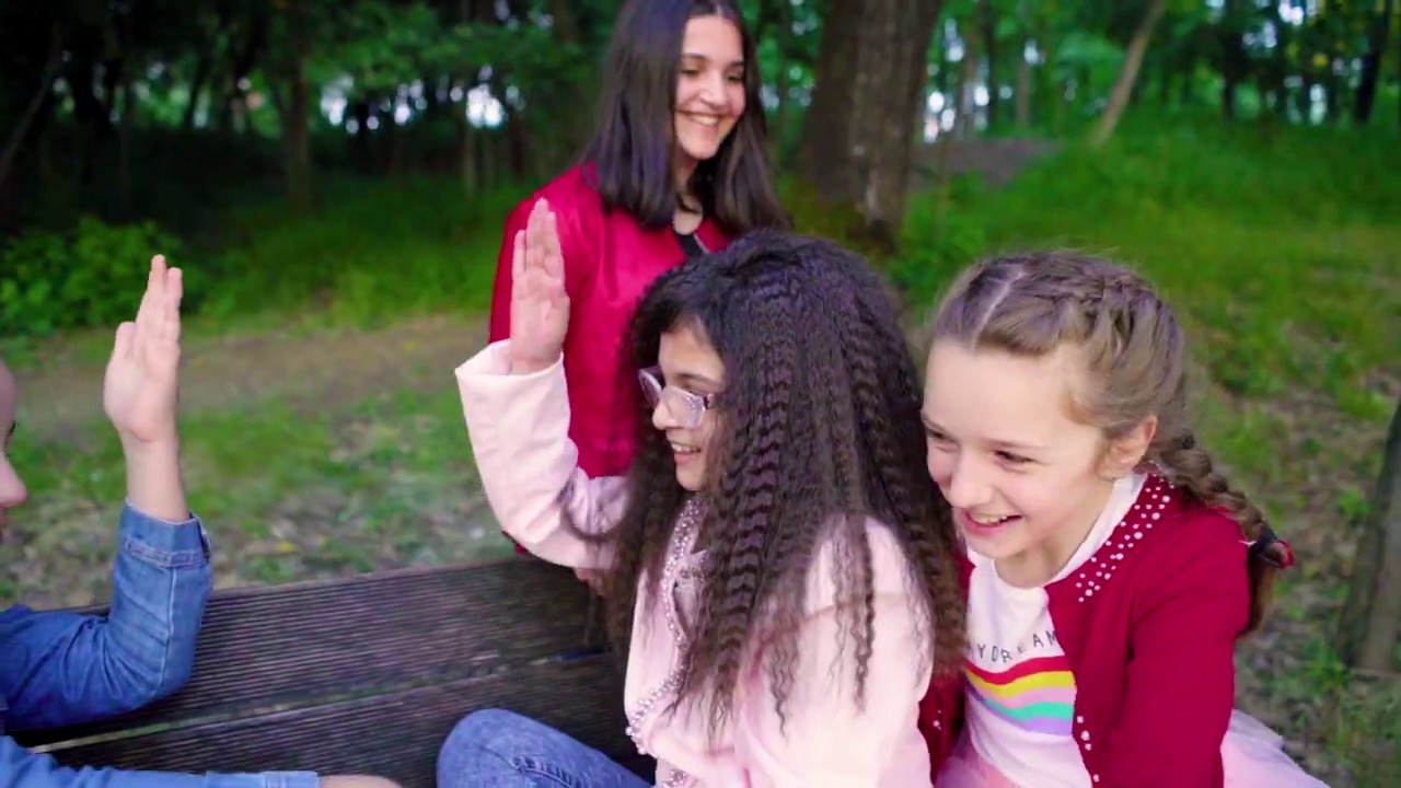 Megi Bimi - 1 Qershori (Official Video HD)