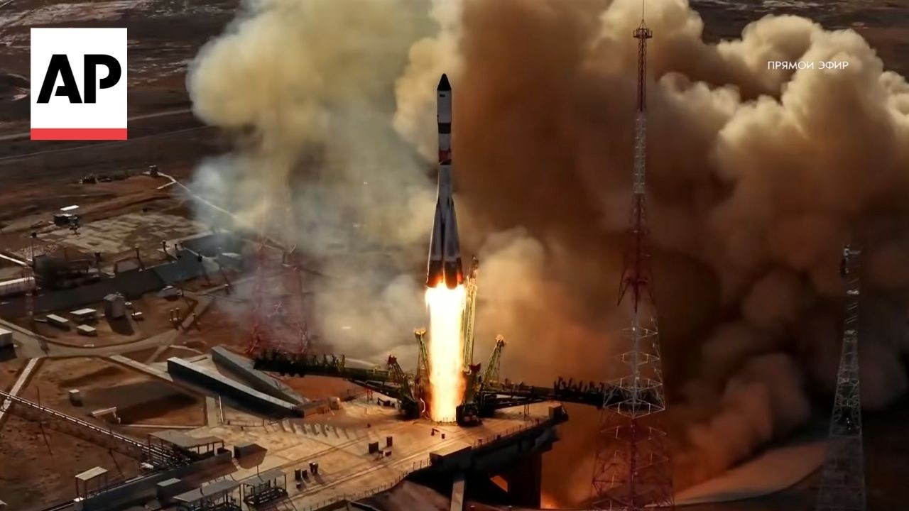 Russia's Soyuz rocket launches supplies to International Space Station