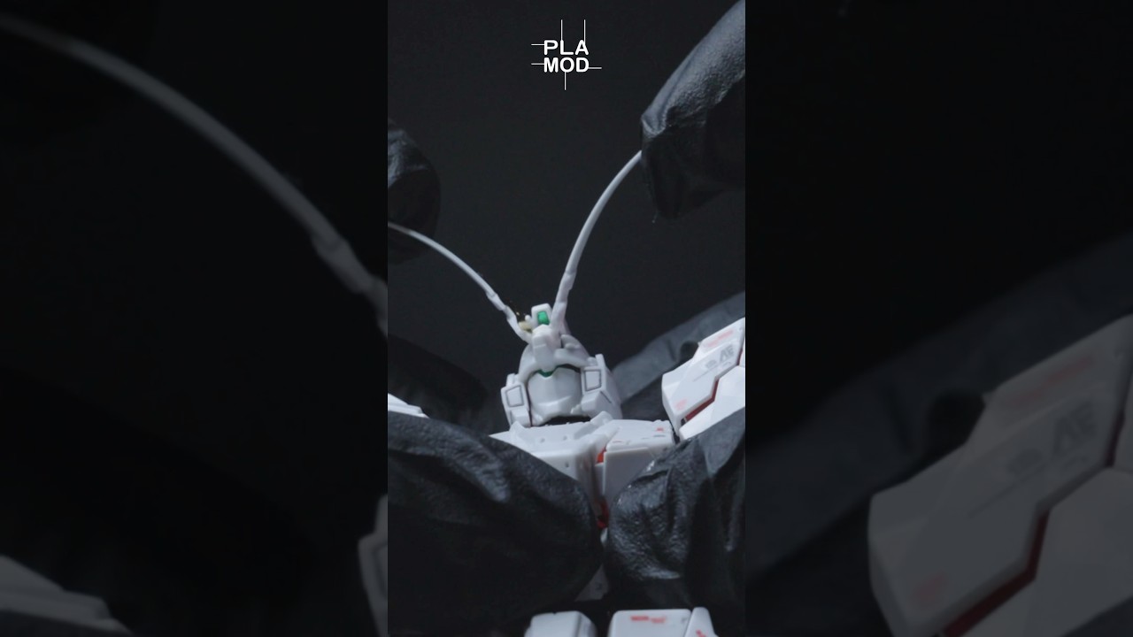 シールで死んだユニコーンガンダムの角ディテール 